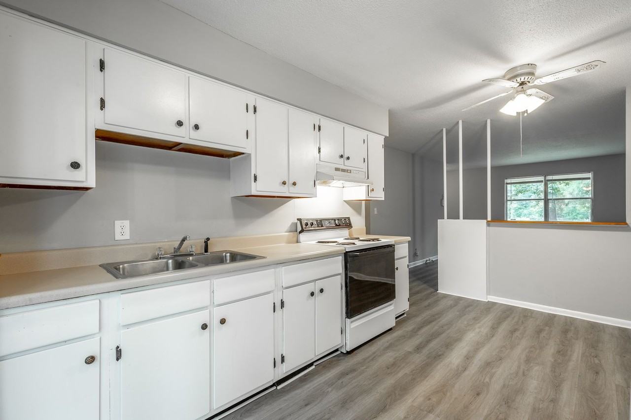 4515 Rogers Road Apartments 4515 Rogers Rd, Chattanooga, TN 37411