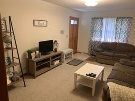 featured image of 302 S 4th St