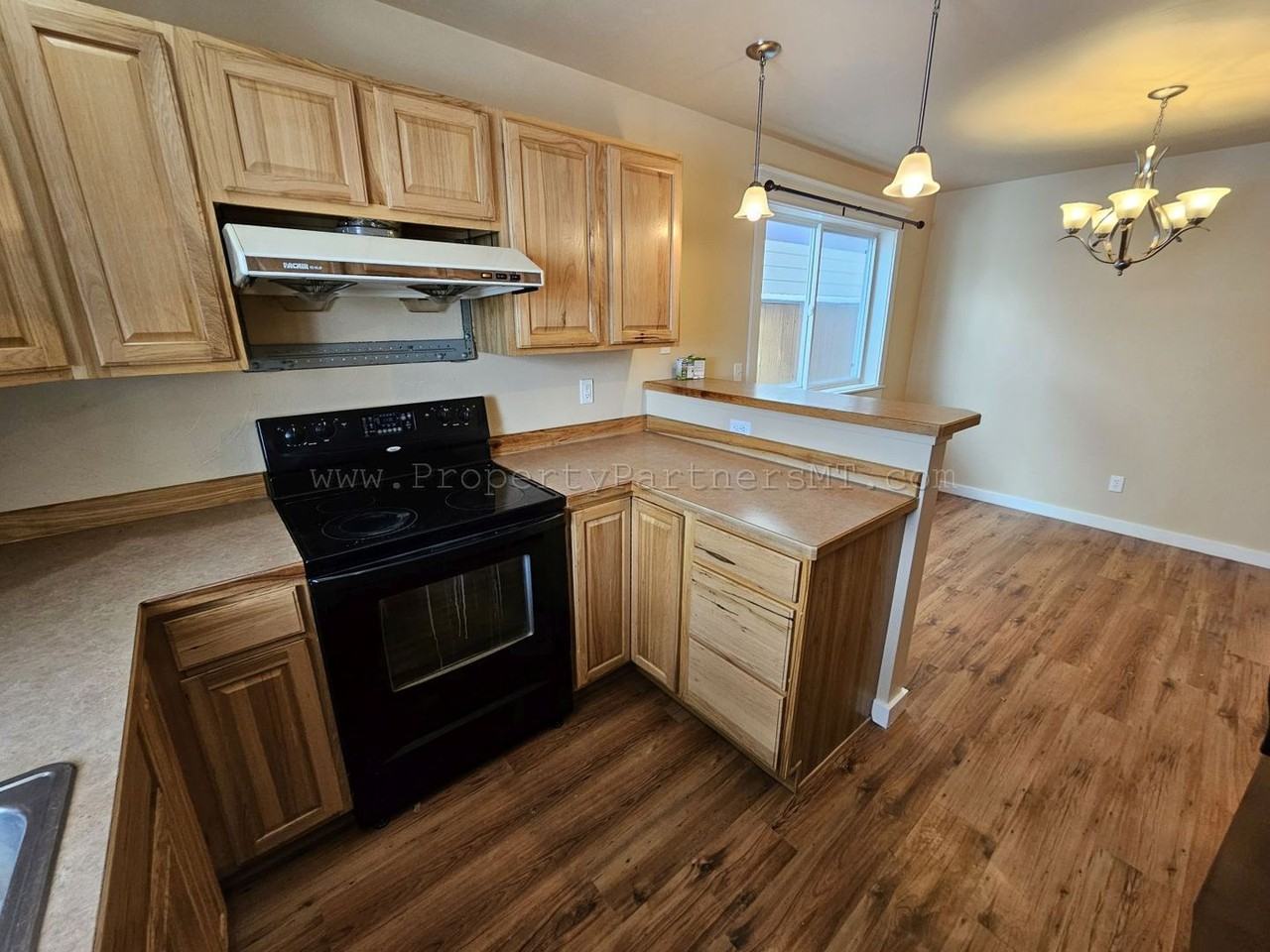 1513 Tempest Ct - Photo 2 of 16