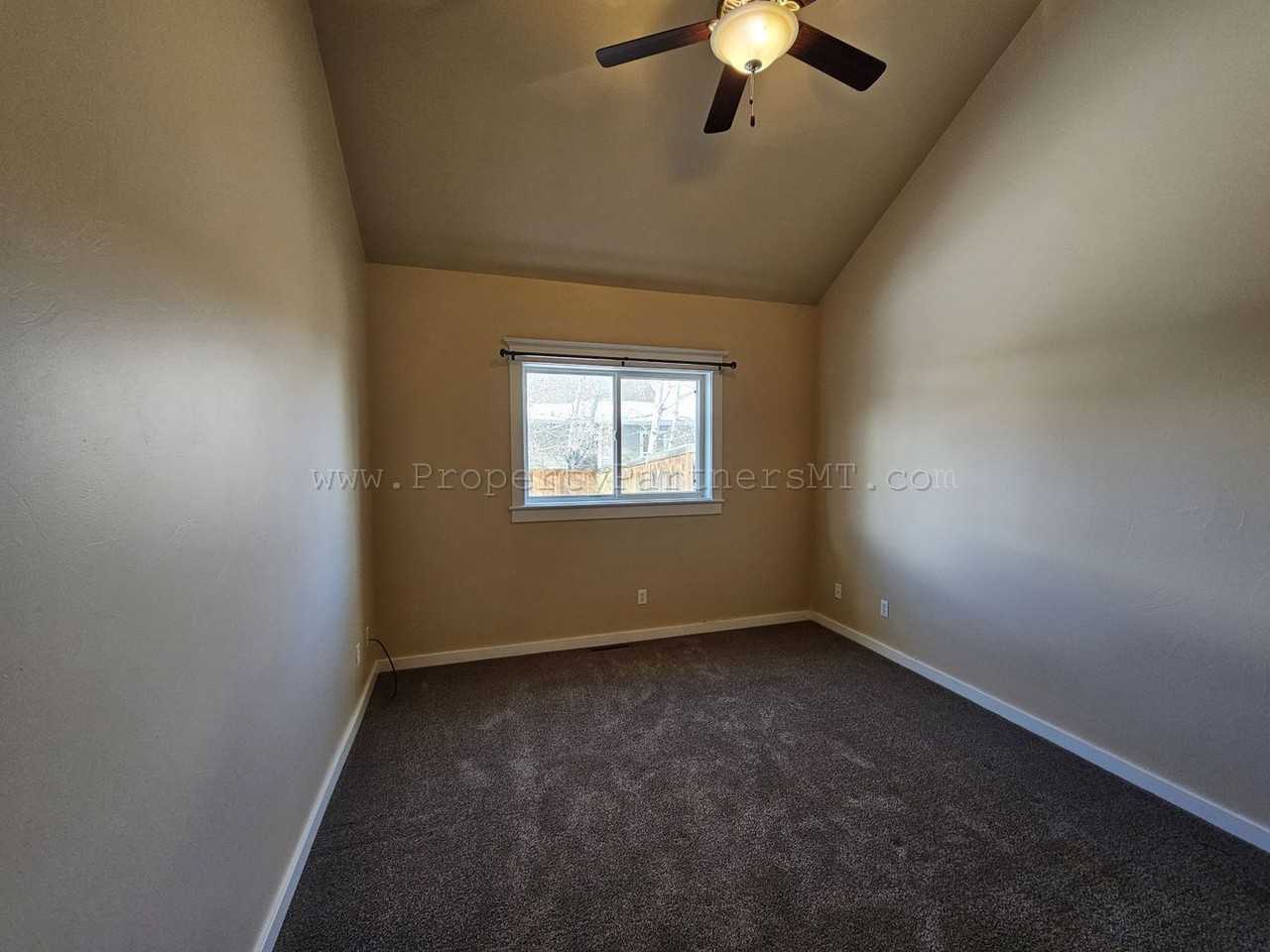 1513 Tempest Ct - Photo 5 of 16