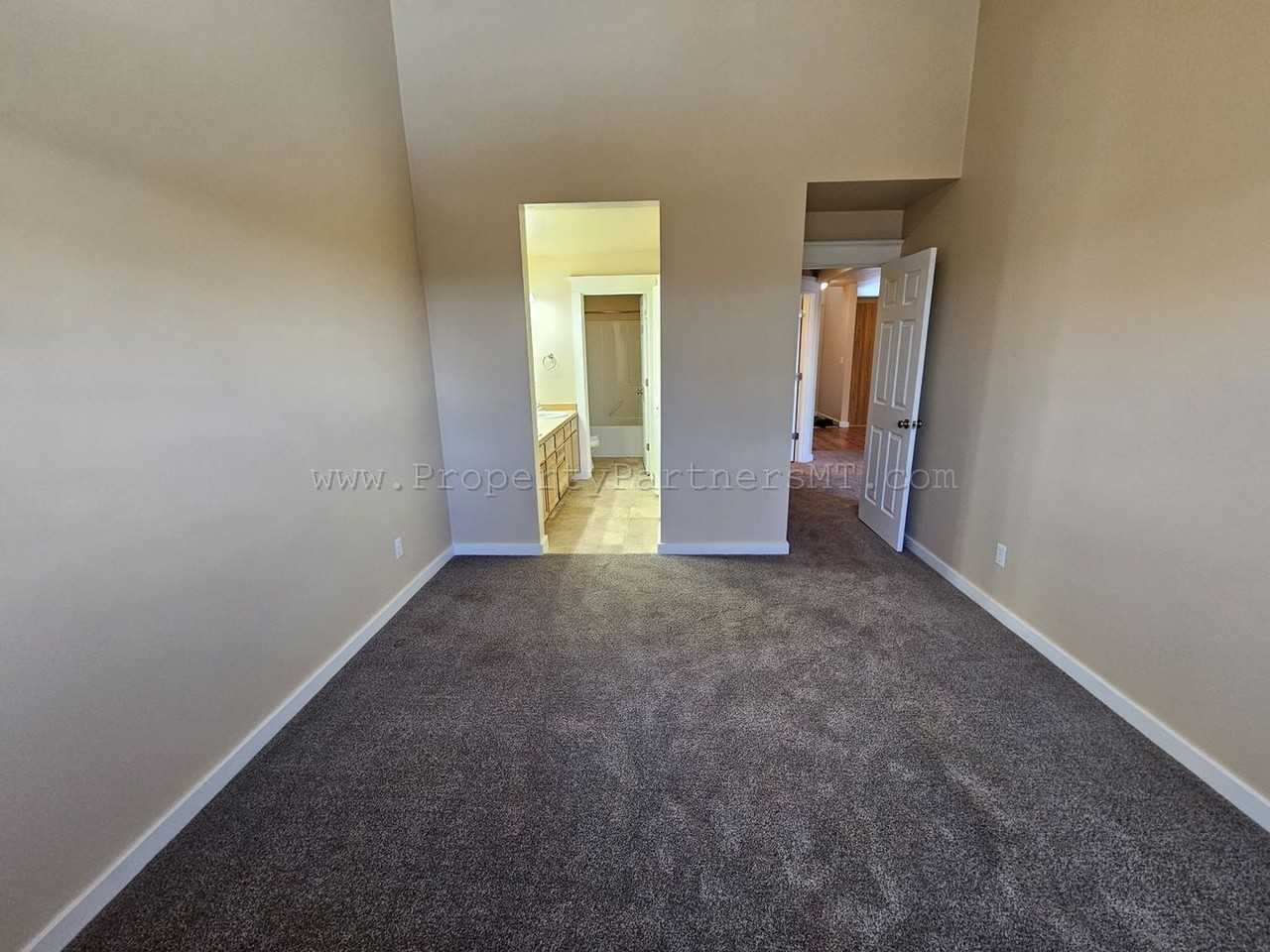 1513 Tempest Ct - Photo 6 of 16