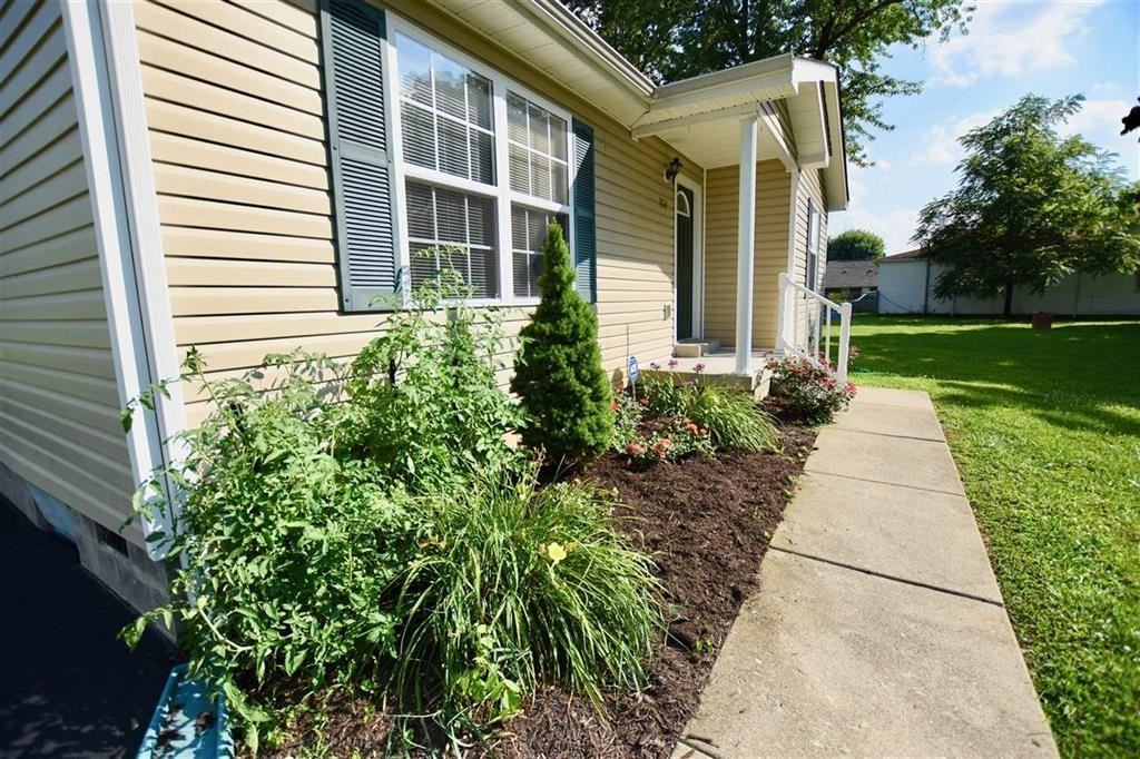 754 W Elm Rd - Photo 3 of 30