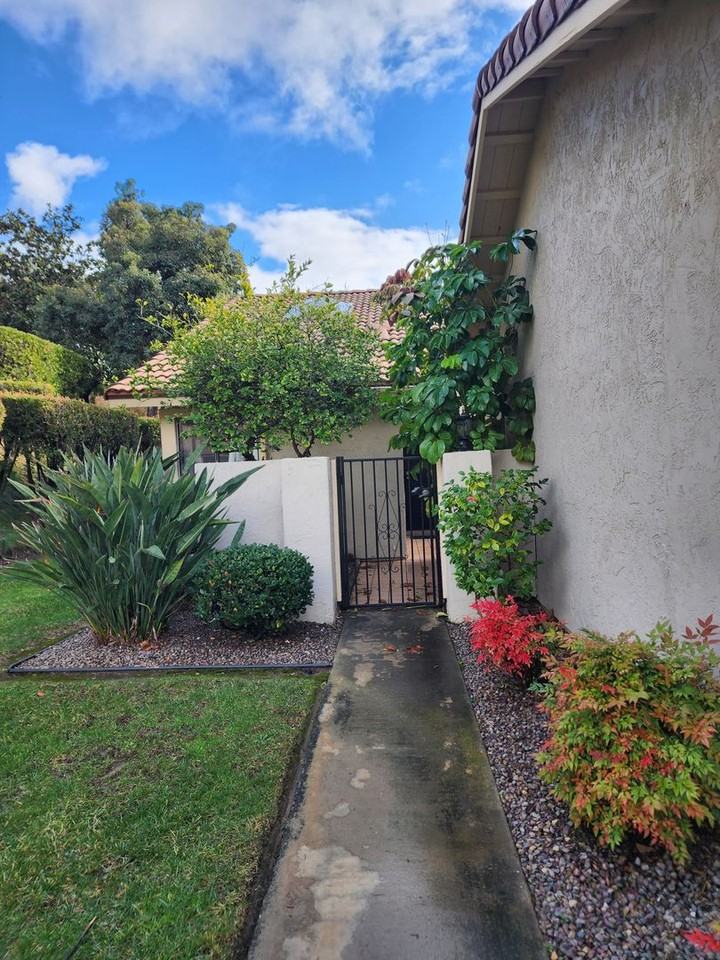 17827 Avenida Cordillera #48 - Photo 3 of 22