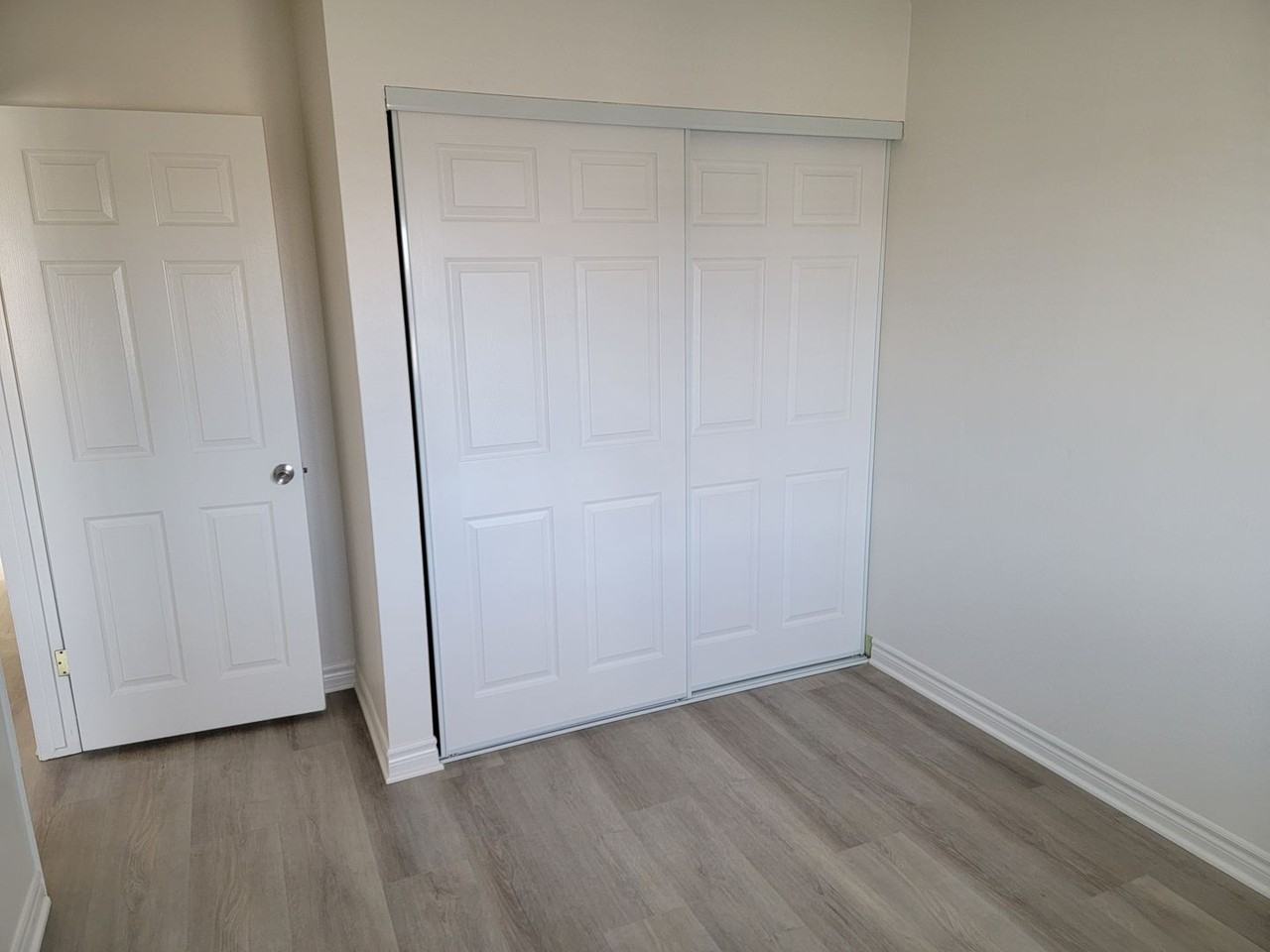 10430 College Dr - Photo 5 of 20