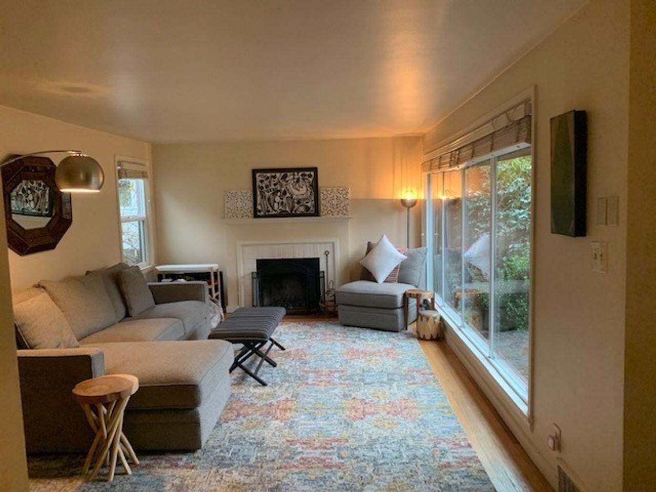 7548 44th Ave Ne - Photo 2 of 26