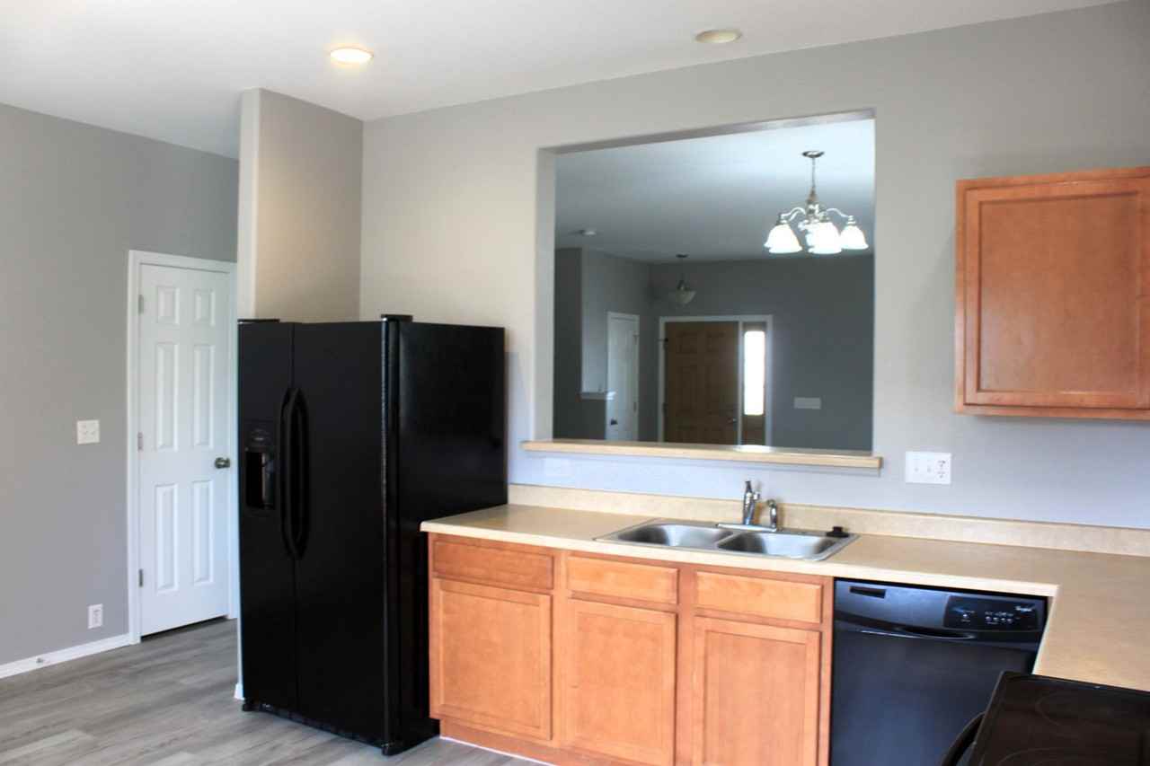 7479 Country Side Grv - Photo 5 of 20