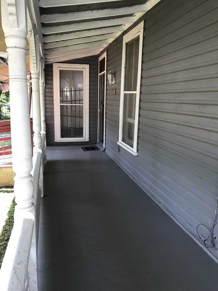 803 Montana St - Photo 5 of 23