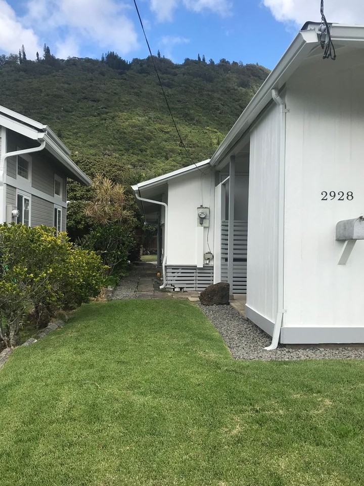 2928 Keoni St - Photo 4 of 28
