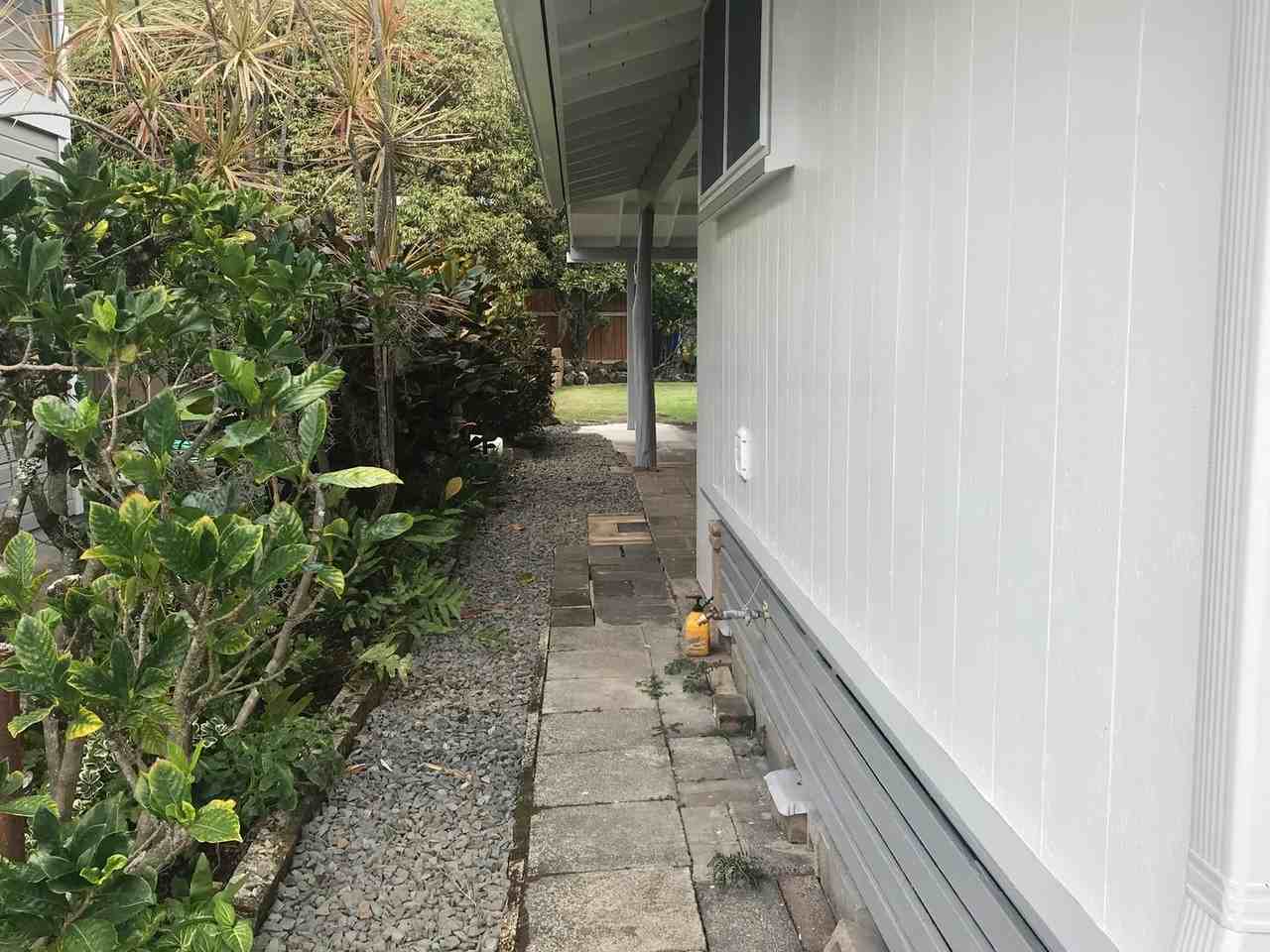 2928 Keoni St - Photo 5 of 28