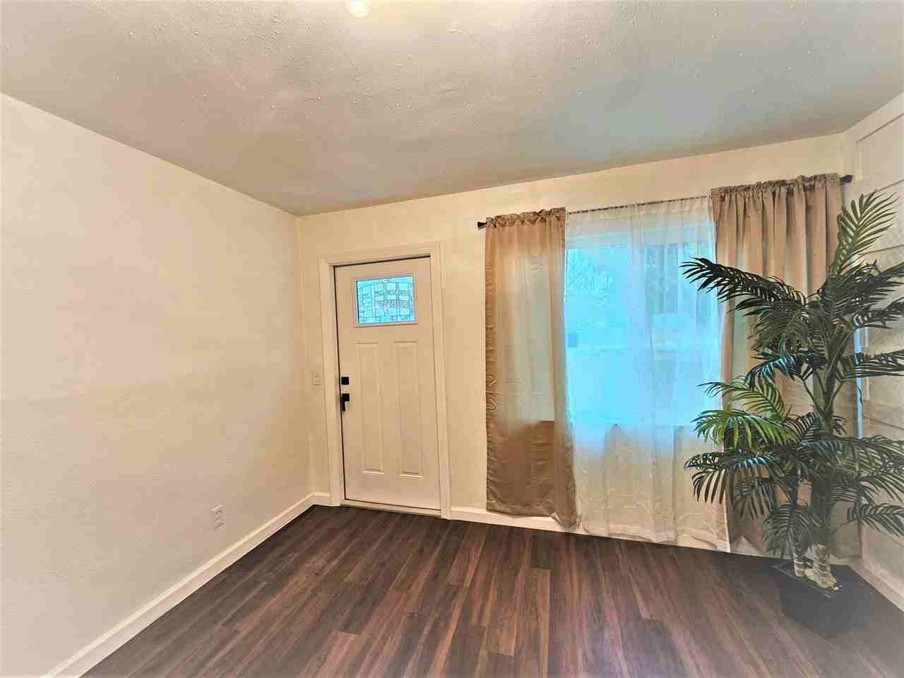 261 6th Ct Sw - Photo 3 of 50