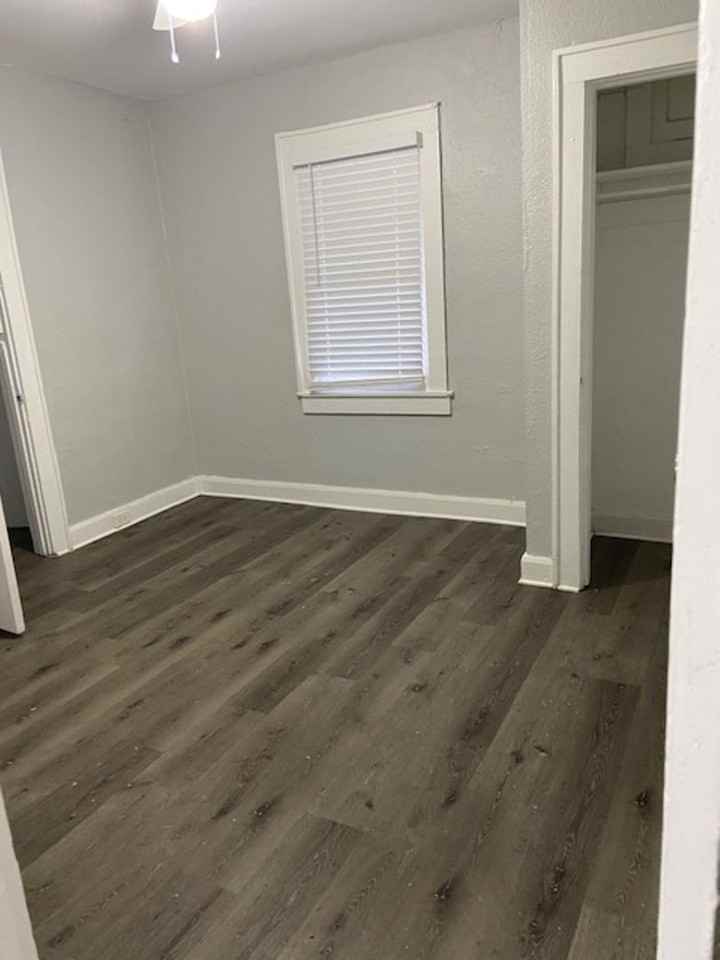1727 45th St S - Photo 7 of 9