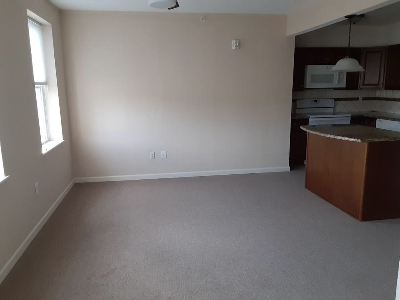 The Jackson Hotel - Photo 2 of 11