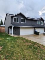 featured image of 205 Oak St