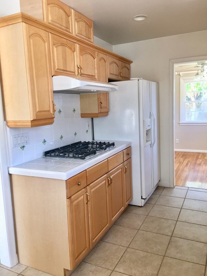 19929 Talisman St - Photo 3 of 34