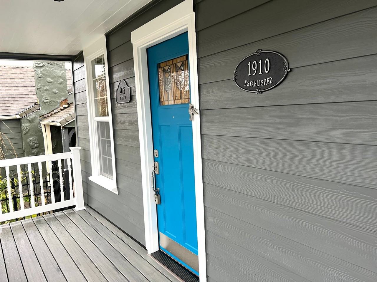 2016 G St - Photo 3 of 31