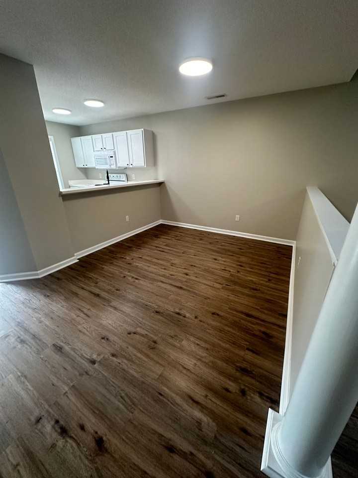 4633 Mcclelland Dr - Photo 6 of 14