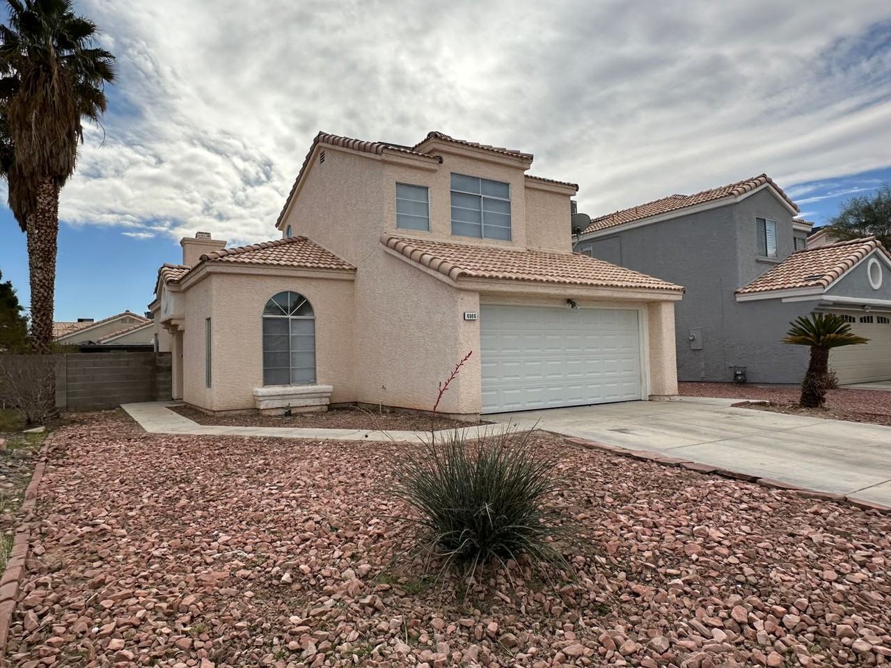 6986 Cypress Gardens Ln - Photo 2 of 21