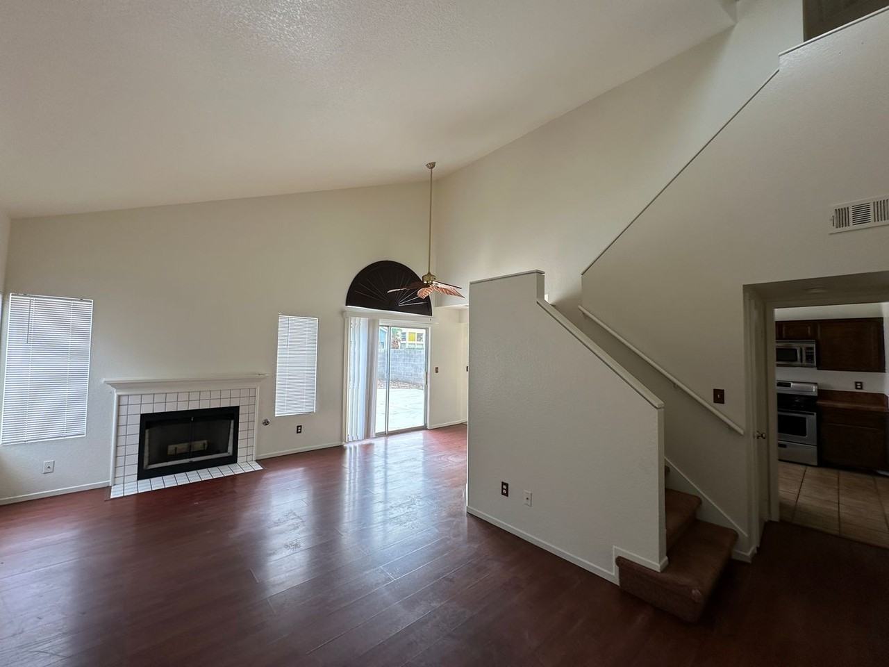 6986 Cypress Gardens Ln - Photo 3 of 21