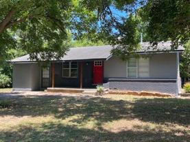 6903 Circle S Rd - Photo 1 of 1