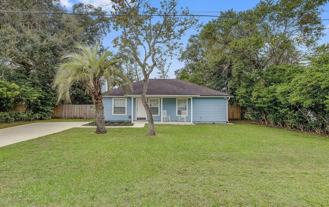 351 Linden Ln - Photo 1 of 1