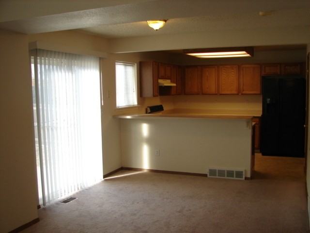 4954 Ardley Dr - Photo 5 of 11