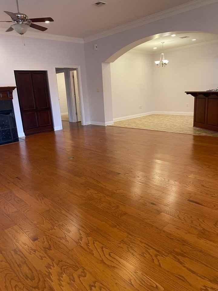 2812 S Locke Point Dr - Photo 2 of 26