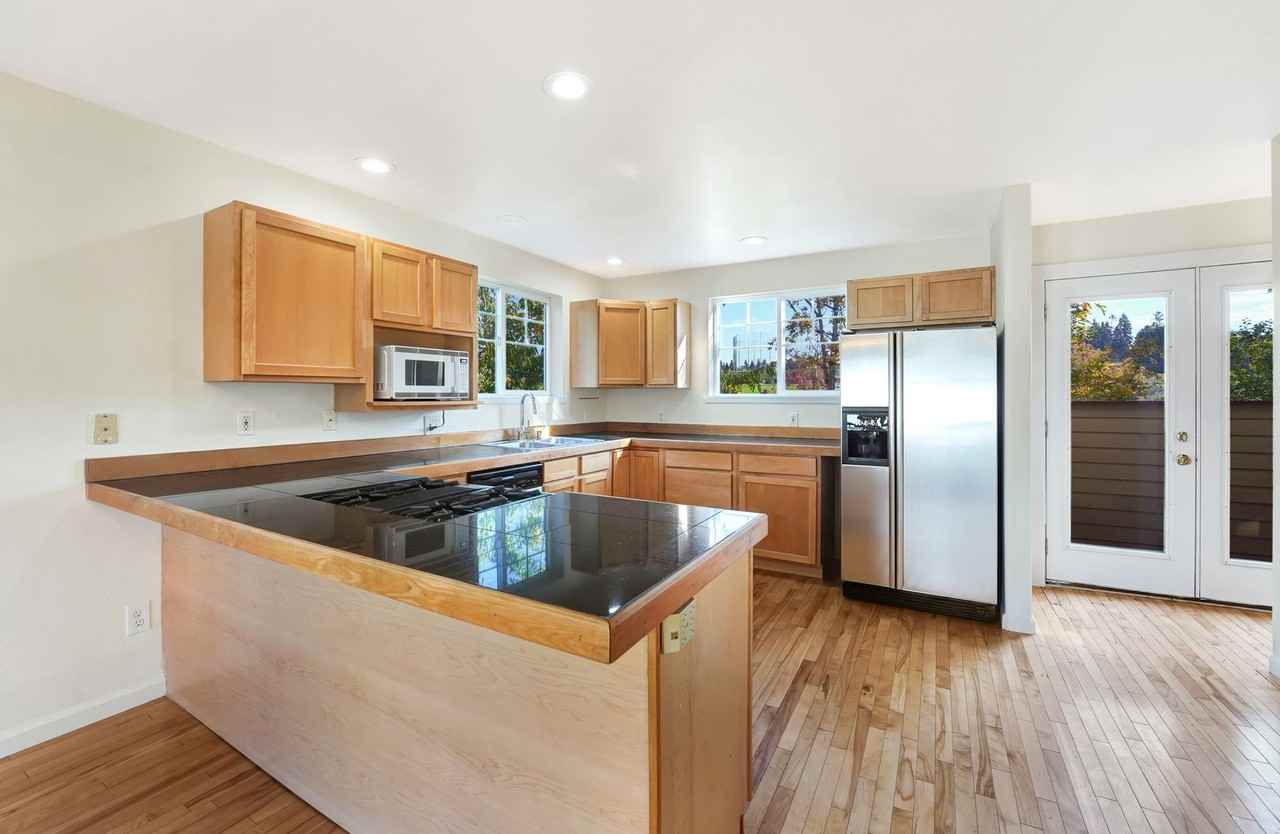 3911 14th Ave S - Photo 3 of 27