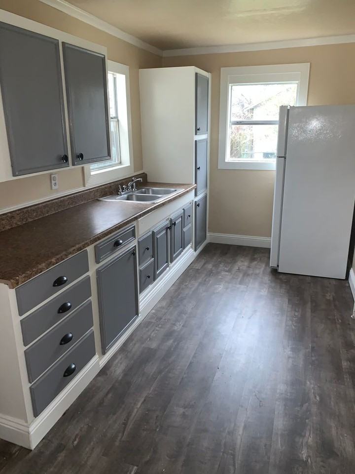 7310 Broadacres Rd - Photo 3 of 6
