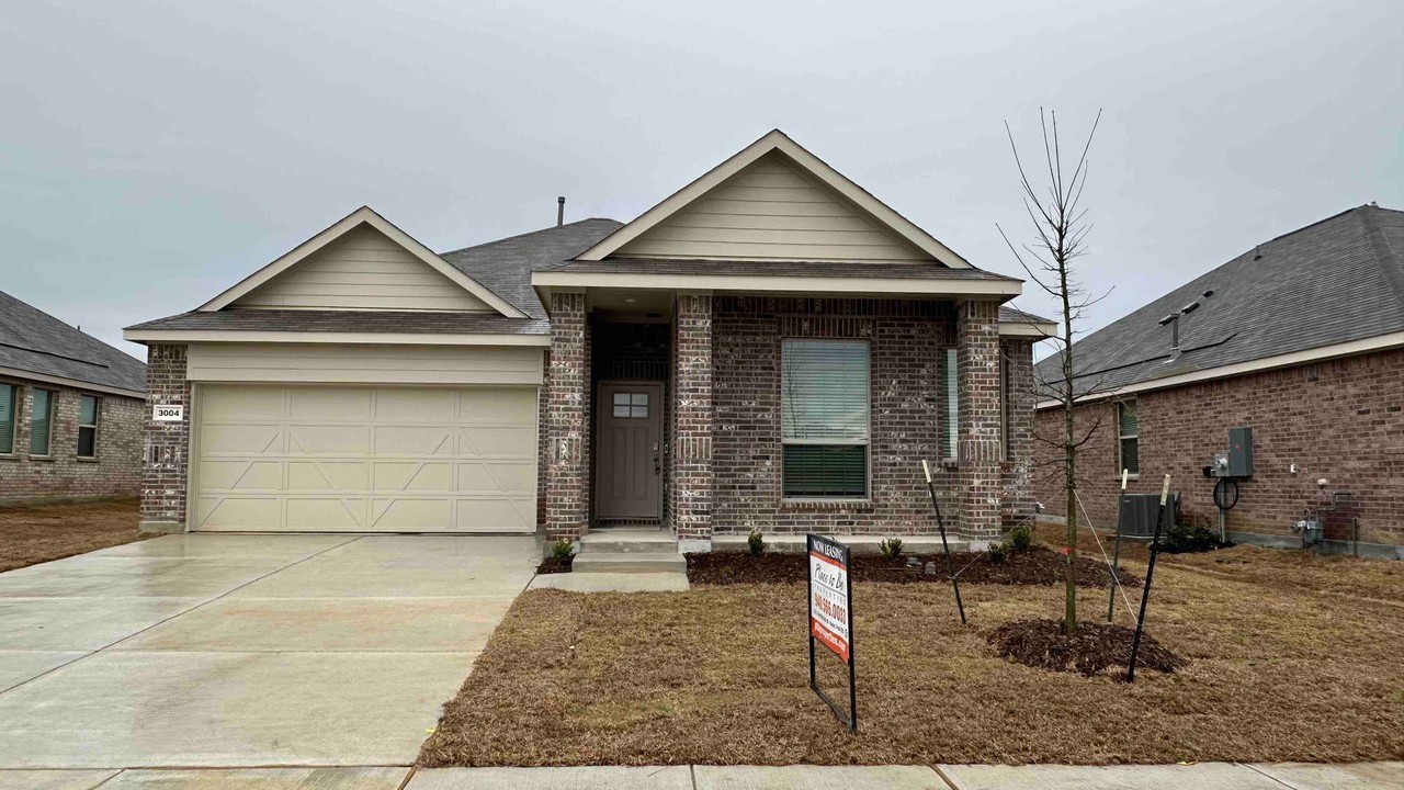 3004 Kingsgarden Rd - Photo 2 of 5