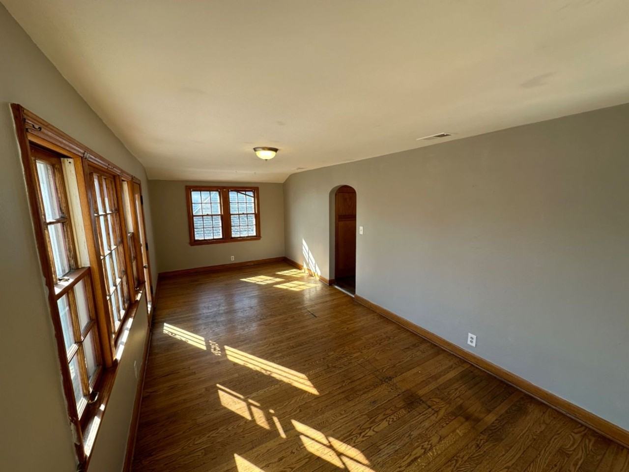 4931 N 18th St. (Duplex) - Photo 3 of 9