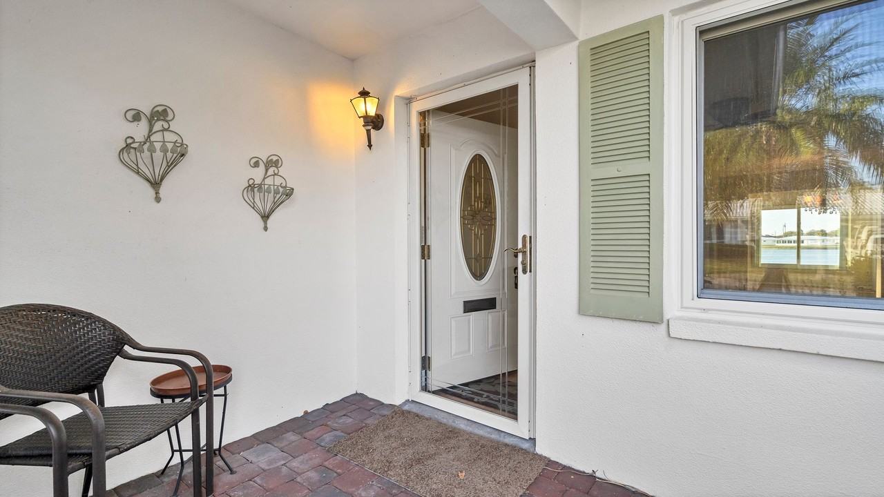 4157 96th Ter N - Photo 2 of 18