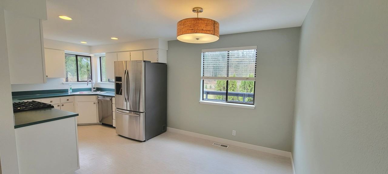 7507 Interurban Blvd - Photo 3 of 13