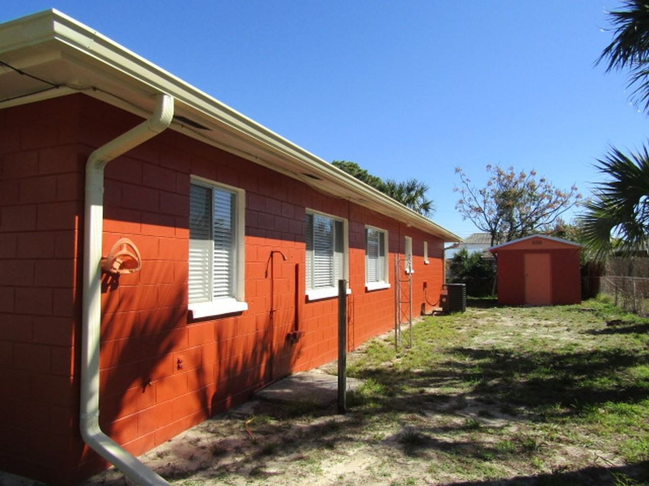 5213 Trelawney Ave - Photo 2 of 18