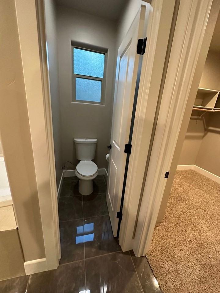 6199 Green Leaf Ln - Photo 3 of 16