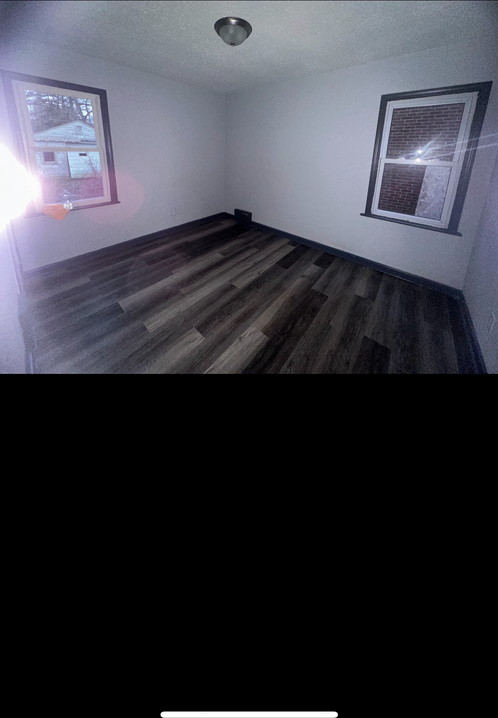 18478 Stout St - Photo 3 of 9