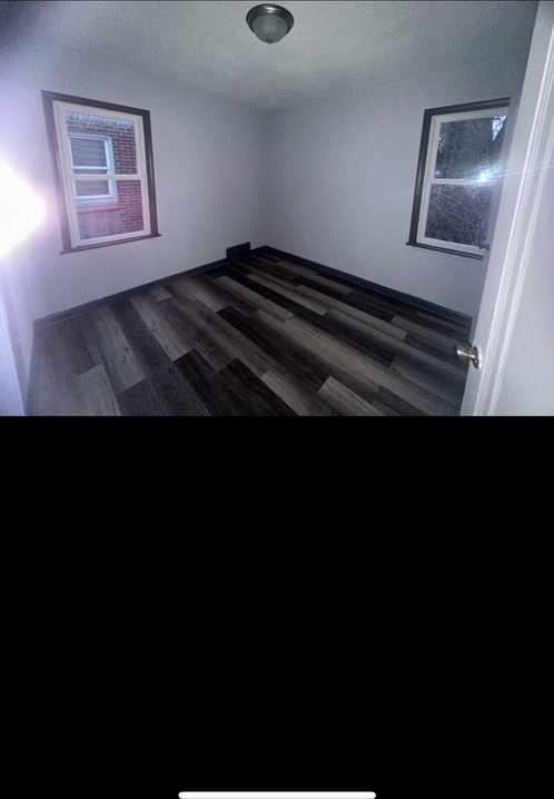 18478 Stout St - Photo 4 of 9