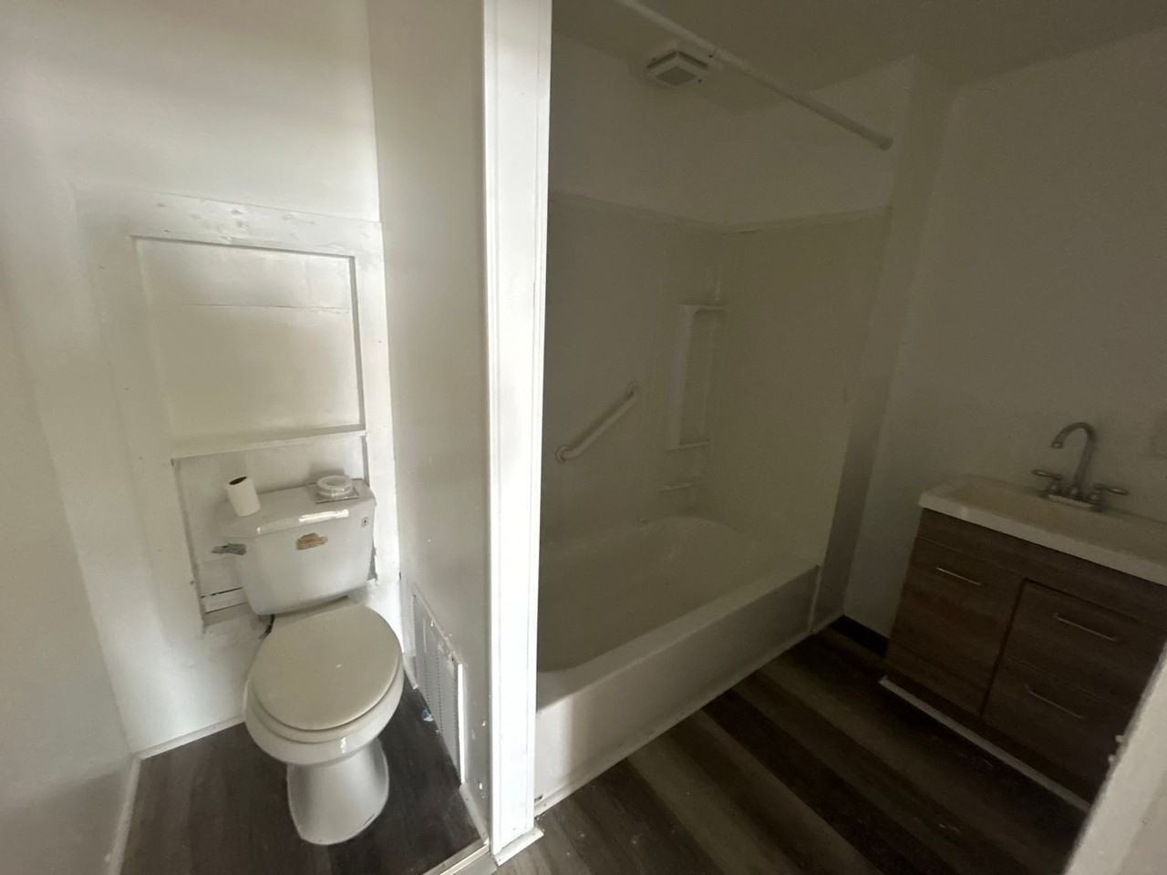 3722 East 65th St - Photo 3 of 3