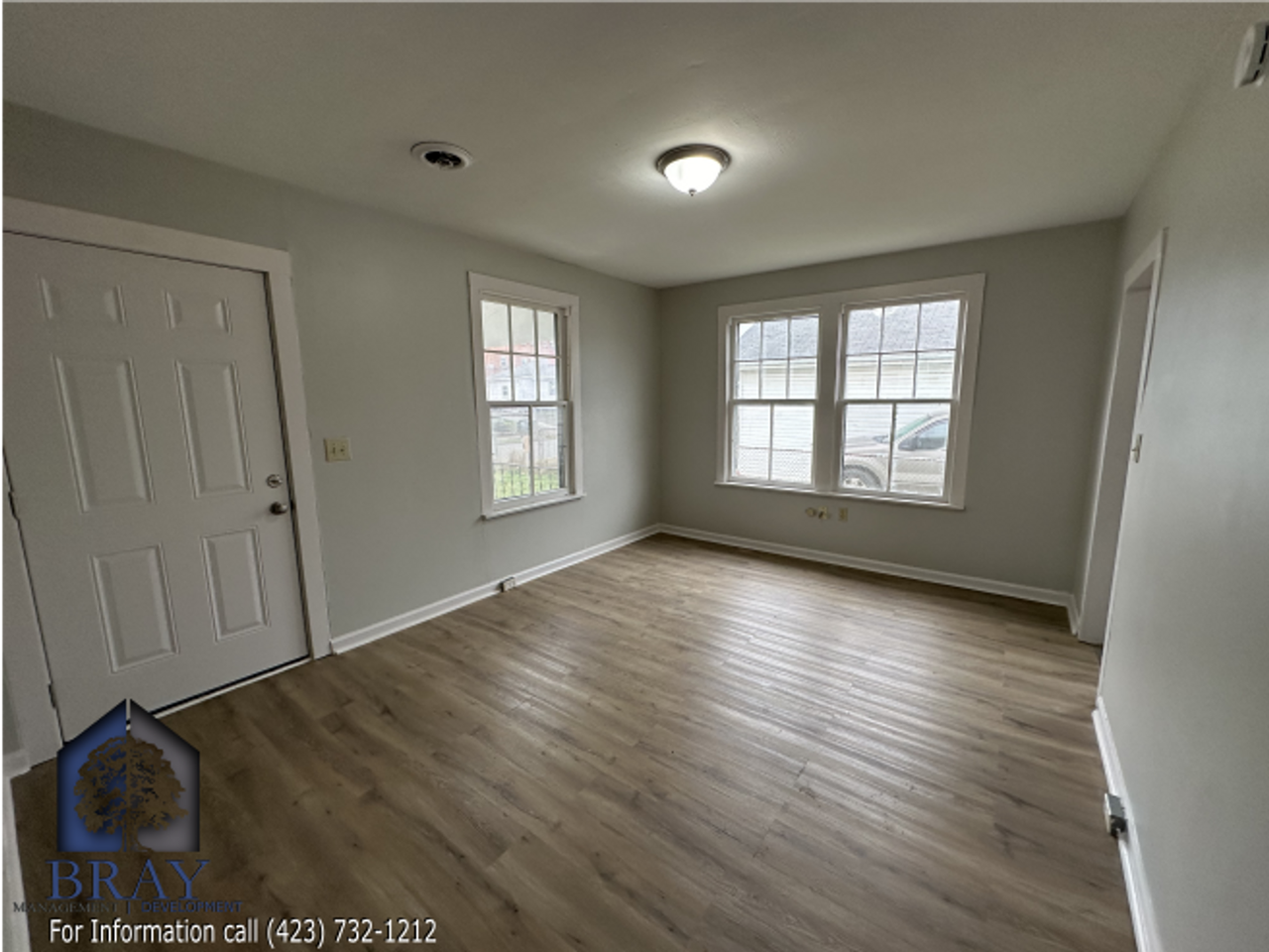 1238 Willow St - Photo 2 of 14