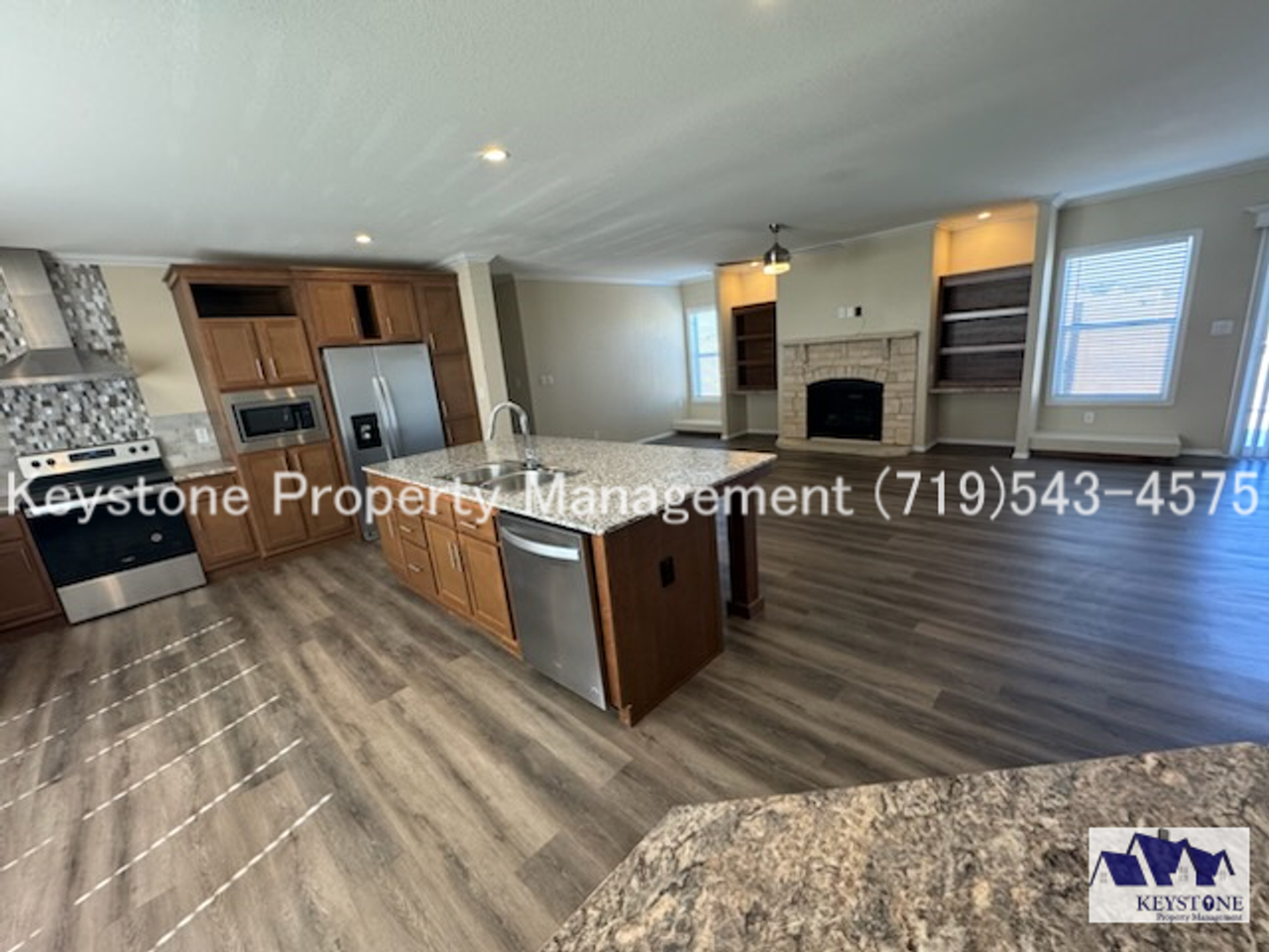 1051 E Platteville Blvd - Photo 7 of 36