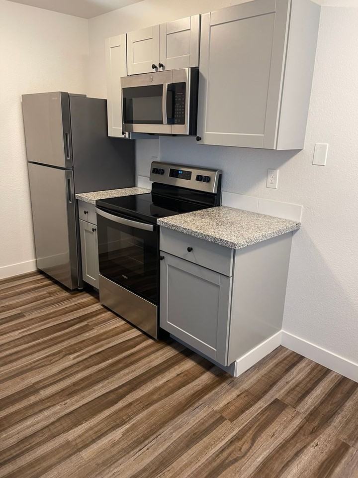 284 Boulder Creek Drive - Photo 3 of 12