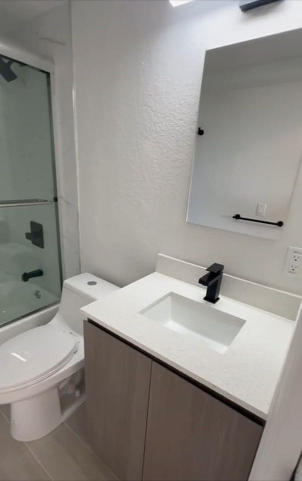 Brisas de Este - Photo 2 of 6