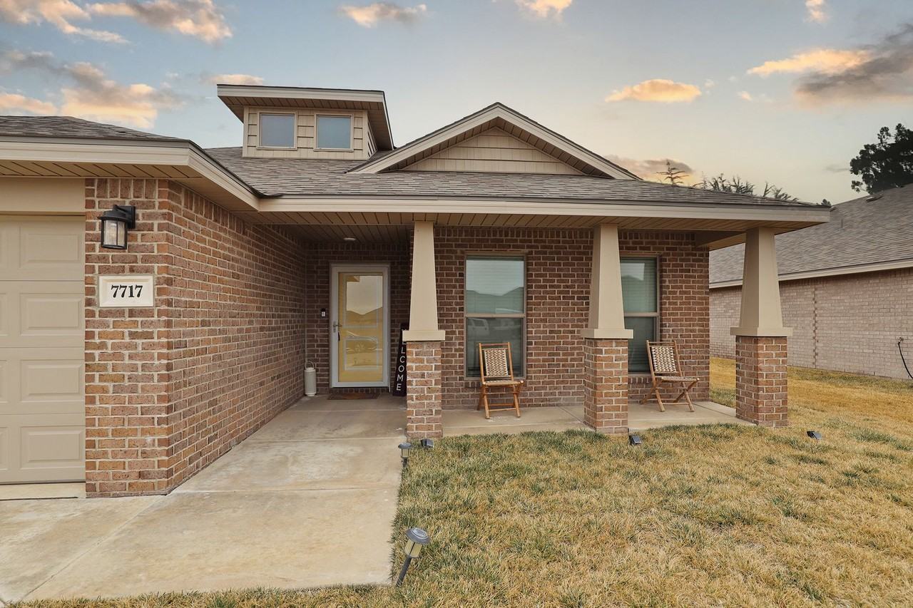 7717 Bellamy Dr - Photo 2 of 25