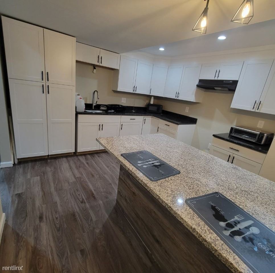 11600 Seitz Dr - Photo 2 of 6