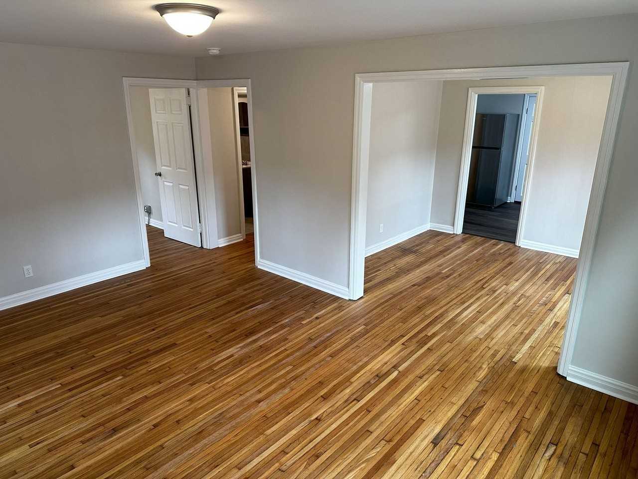 4402 20th St Ne - Photo 4 of 21