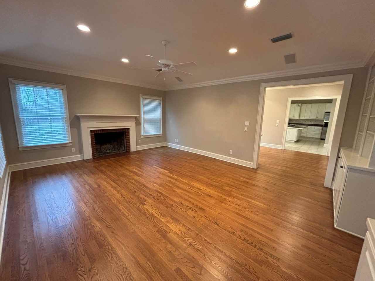 3511 Cherry Ln - Photo 3 of 45