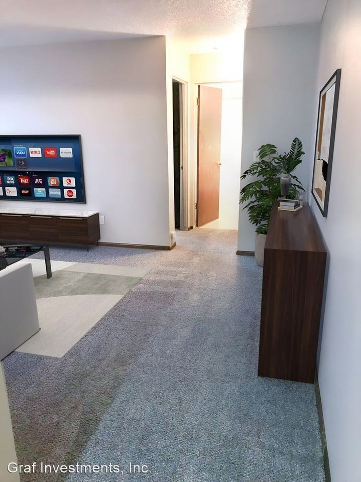 404 S. 1st St. - Photo 3 of 12