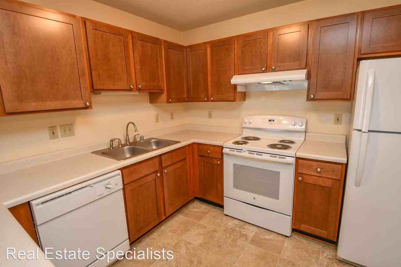 125 Deer Creek Ct. - Photo 3 of 10