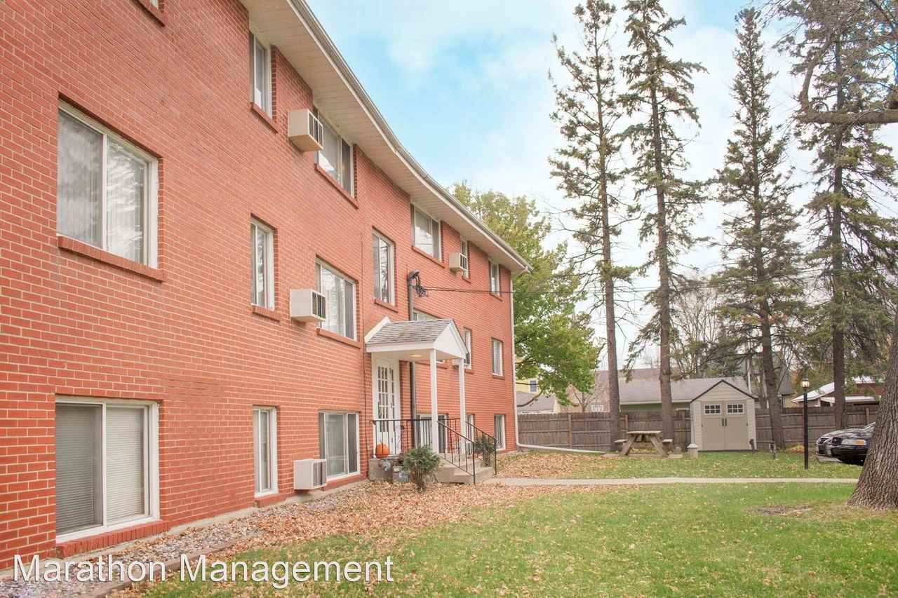 245 Elm Street South - Photo 3 of 16