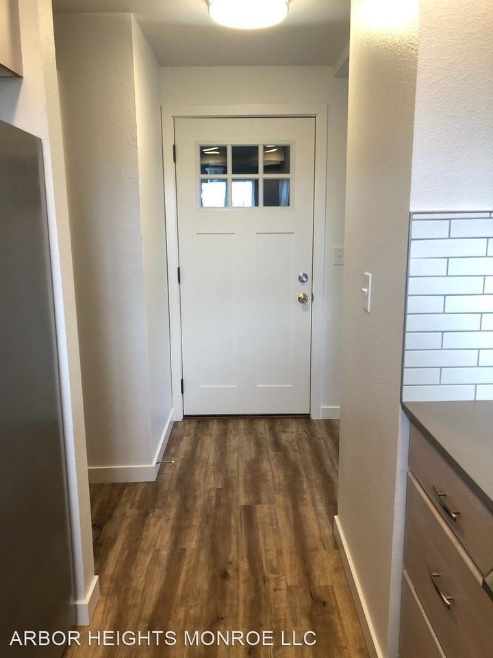 16787 167th Ave SE - Photo 3 of 31