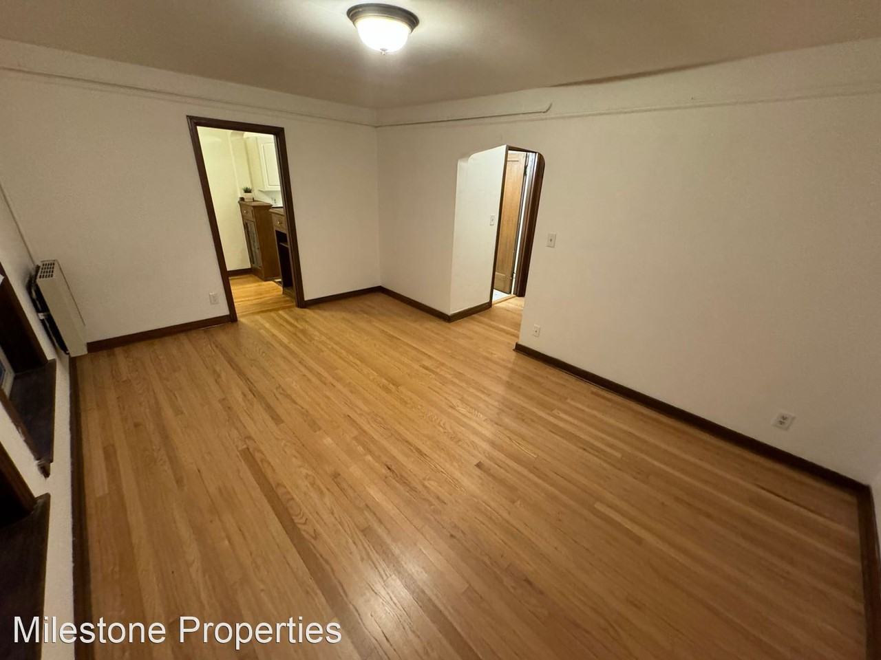 1819 Bellevue Ave - Photo 2 of 14